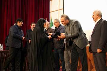 معرفی و تقدیر از برترین های معاونت تحقیقات و فناوری