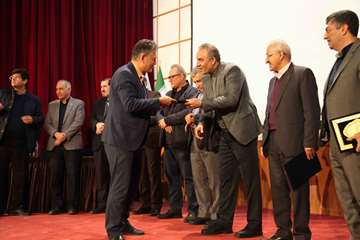 معرفی و تقدیر از برترین های معاونت تحقیقات و فناوری